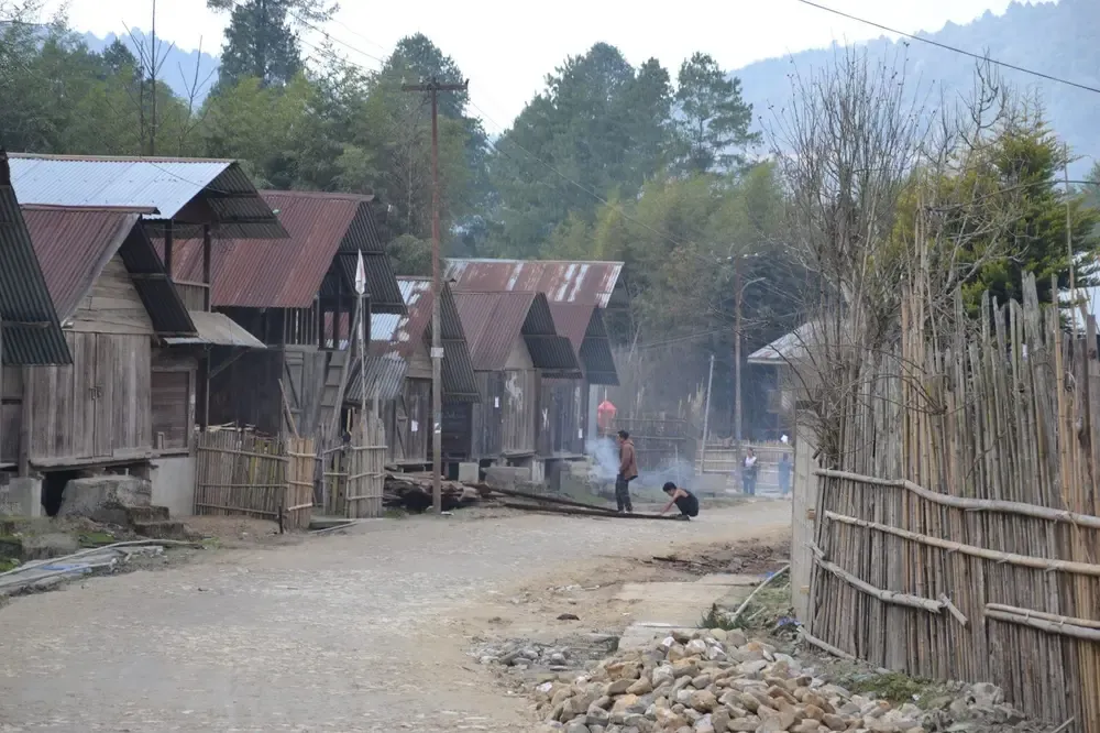 Valle Ziro. Aldea Hong