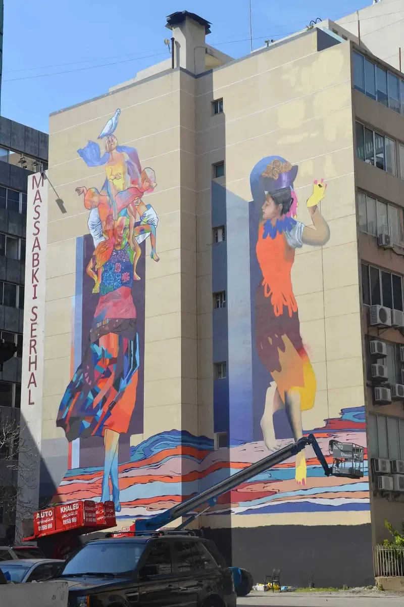 Barrio Hamra. Puede ser como el barrio Lavapiés de Madrid pero en Beirut