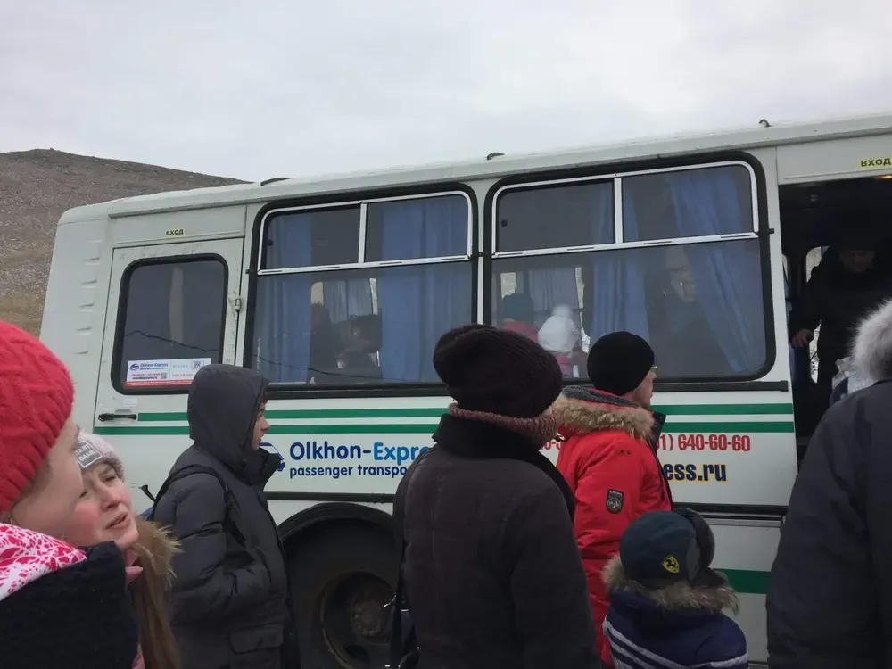 Autobús que va hasta khuzhir