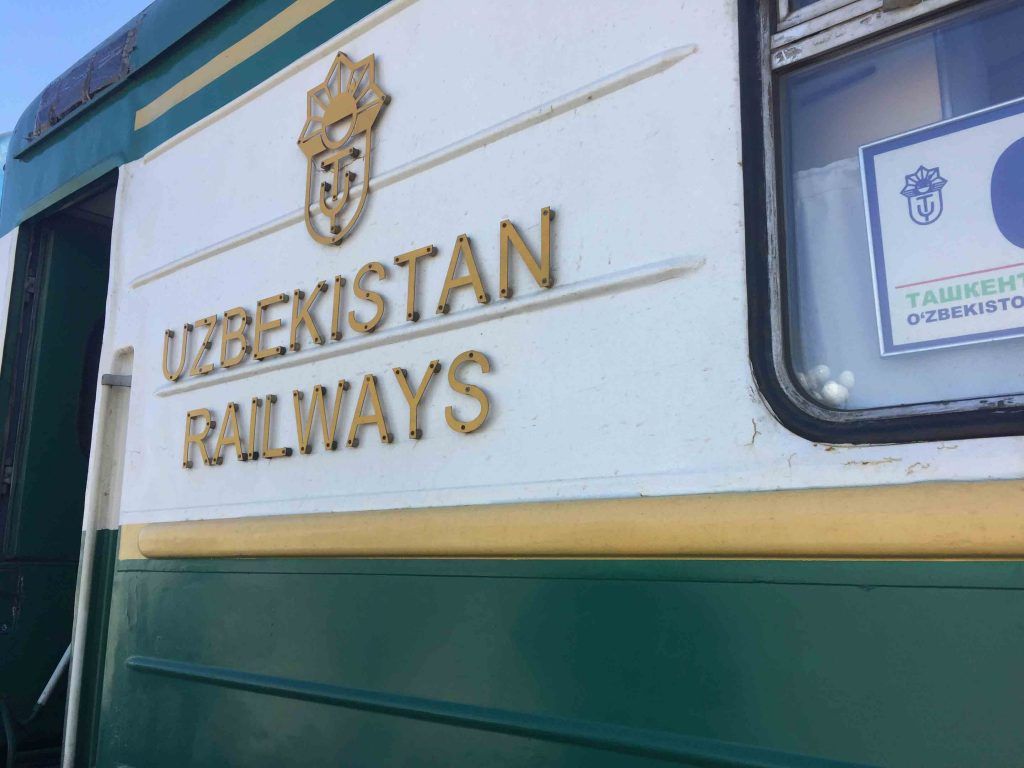 Trenes soviéticos de Uzbekistán