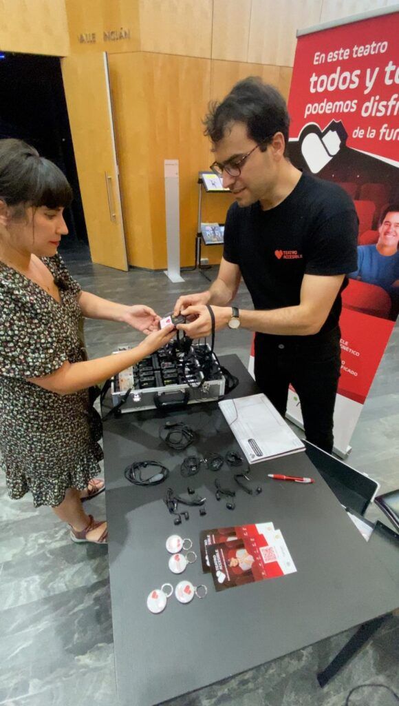 stand teatro accesible