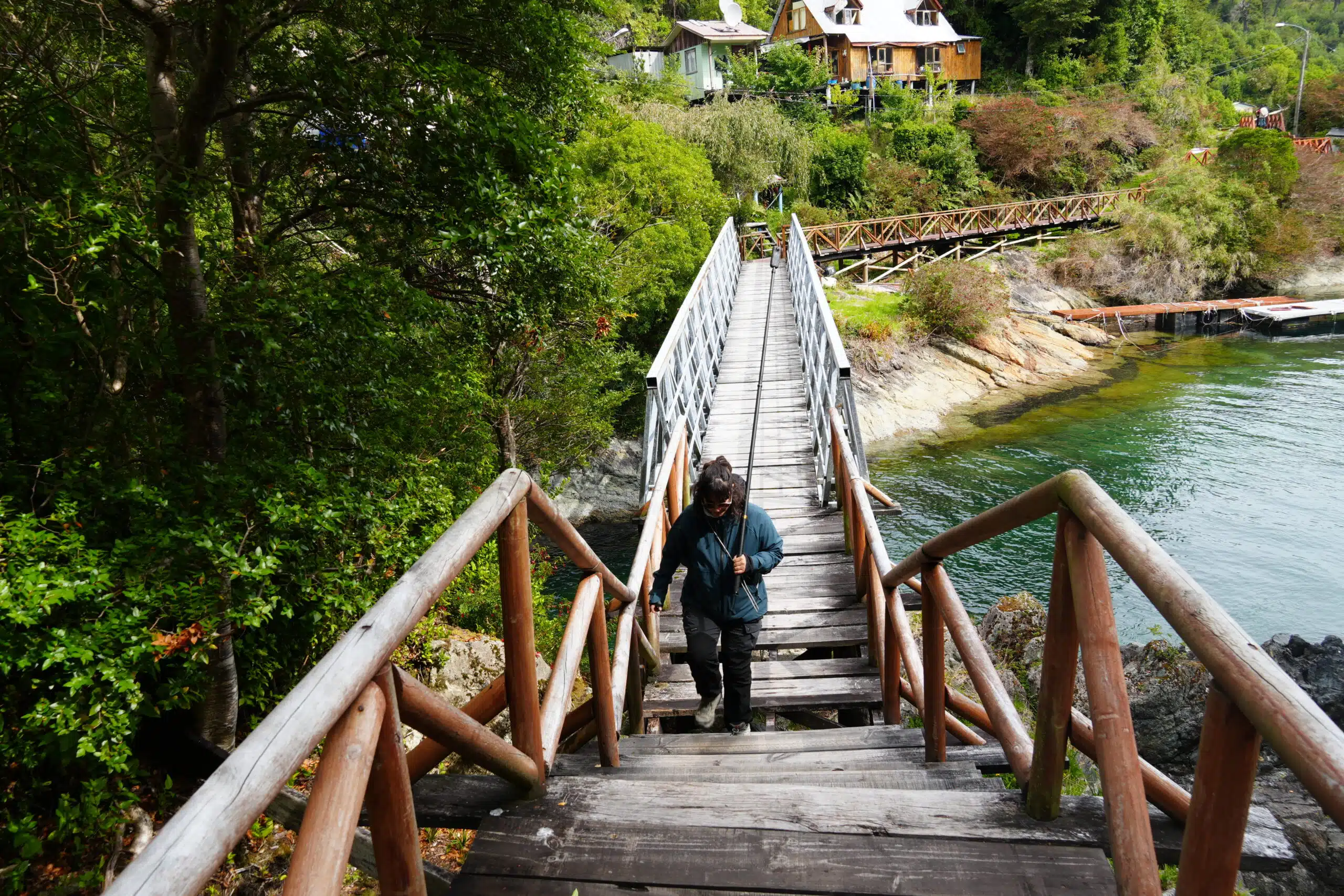 Puerto Gala en la Patagonia chilena durante ruta de avistamiento de ballenas